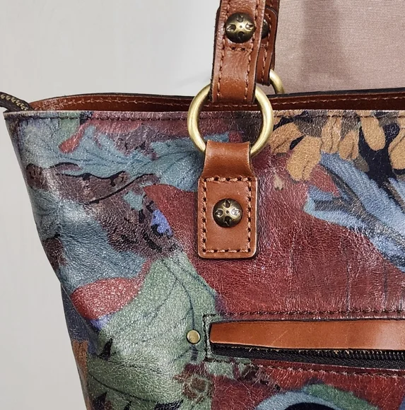 Patricia Nash Leather Shoulder Bag - Picture 4 of 14